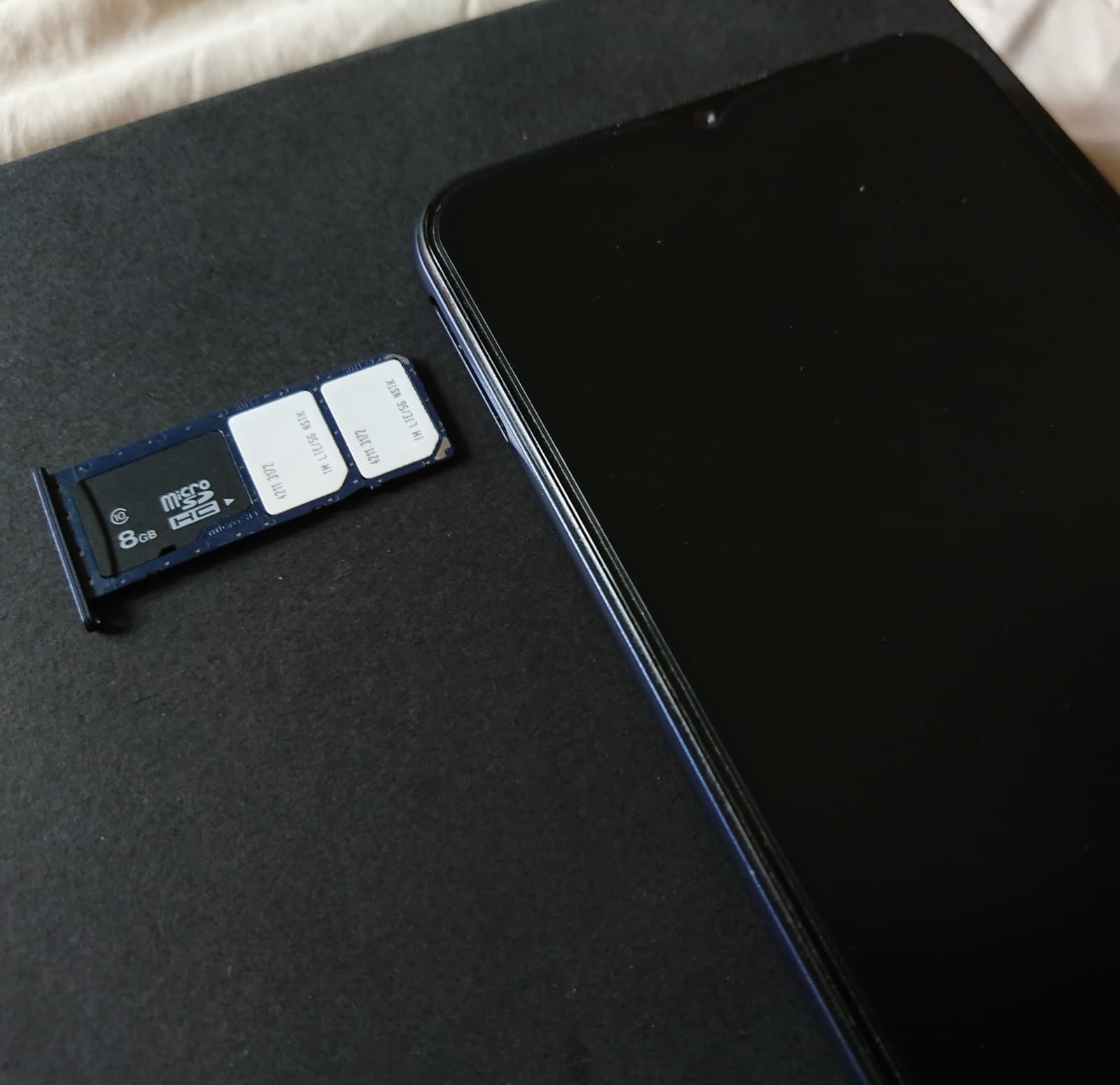 Bali eSIM vs SIM Card 2026 — Which to Buy & Real Prices